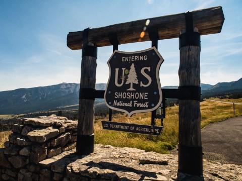 9 Reasons Why Hiking Through Wyoming Is The Best Way To Spend Your Weekend