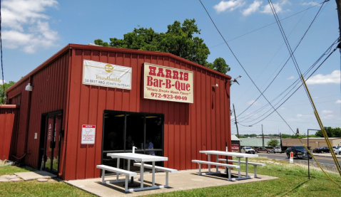 These 11 Small Town Barbecue Restaurants In Texas Belong On Your Dining Bucket List