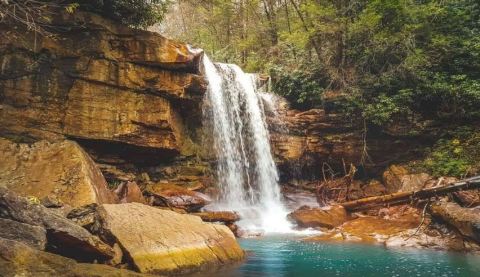 There’s An Emerald Waterfall Hiding In West Virginia That’s Too Beautiful For Words