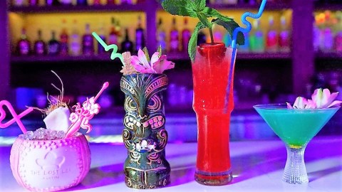 This Tropical Tiki Bar In Austin Will Make You Feel Like You're On Vacation