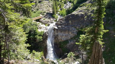 The Hike To This Pretty Little Northern California Waterfall Is Short And Sweet