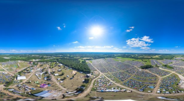 One Of The Largest Music Festivals In The U.S. Takes Place Each Year In This Tiny Town Near Nashville