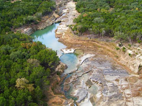 The Deep Green Gorge In Texas That Feels Like Something Straight Out Of A Fairy Tale