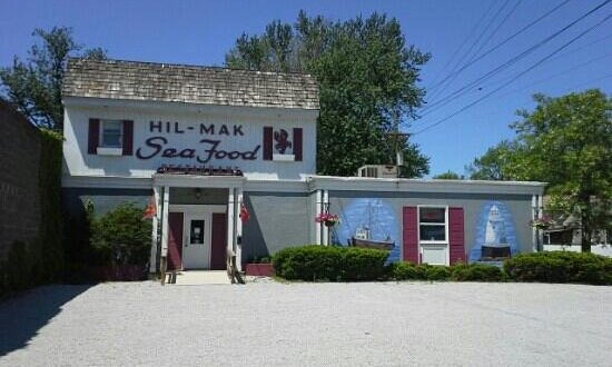 A Small Town Ohio Seafood Market And Restaurant, Hil-Mak Has Some Of The Freshest Fish Around