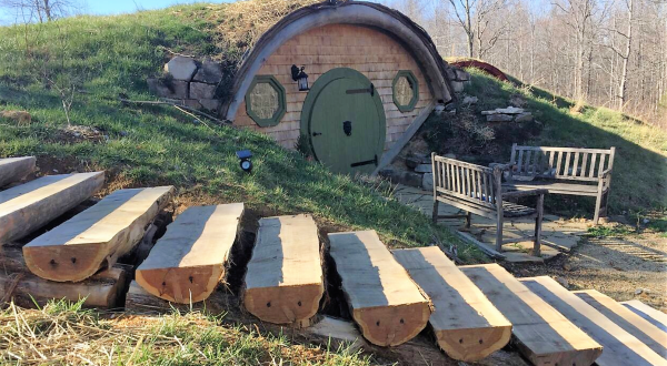 Few People Know About This Hobbit House You Can Stay In Just Outside Of Nashville