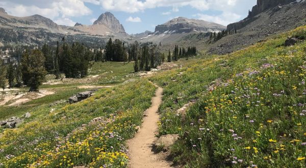 Wyoming Is Home To The Best Backpacking Trail In The Country And You’ll Want To Hike It