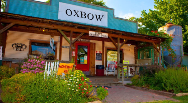 A Family-Owned General Store In Texas, Oxbow Bakery Serves Some Of The Best Pie Around
