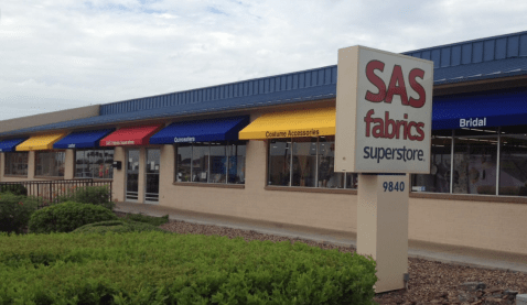 The Massive Fabric Warehouse In Arizona, SAS Fabrics Superstore, Is A Crafter's Dream Come True