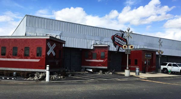9 Themed Restaurants In Alabama That Are Perfect For Train Lovers Of All Ages