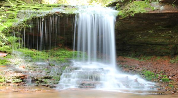 The Hike To This Little-Known Wisconsin Waterfall Is Short And Sweet