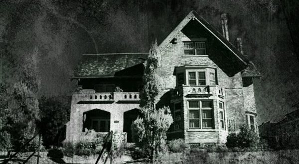 This Ghost Hunt In A Former Wisconsin Residence Isn’t For The Faint Of Heart