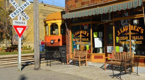 Stop By Wisconsin’s Old-Fashioned Ice Cream Parlor, J. Lauber’s, For An Unforgettable Treat