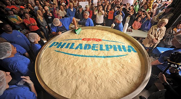 There’s A Cream Cheese Festival Coming To New York And It Looks As Delicious At It Sounds