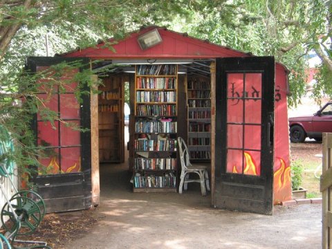 You'll Fall In Love With This Quiet Connecticut Village That Has More Books Than People