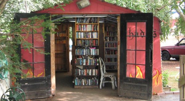 You’ll Fall In Love With This Quiet Connecticut Village That Has More Books Than People