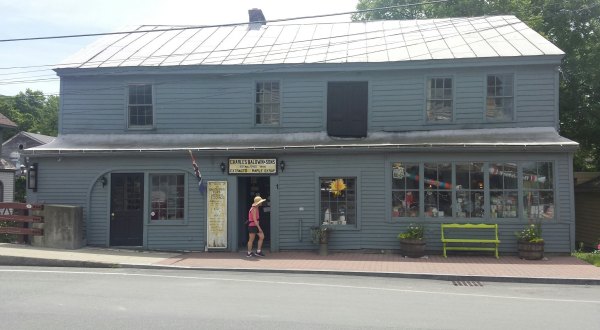 This Quaint Country Store In Massachusetts Is A True Blast From The Past