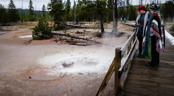 This 1-Mile Hike In Wyoming Is Full Of Jaw-Dropping Natural Pools