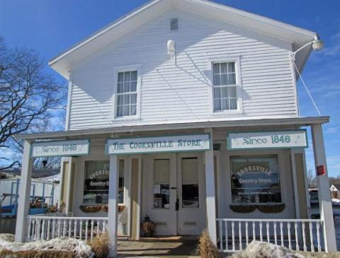 The Charming Wisconsin General Store That's Been Open Since The 1800s