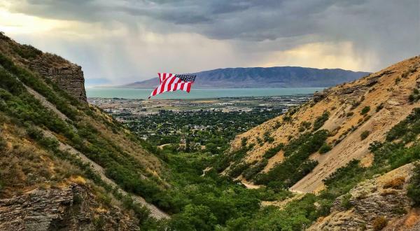 The Largest Free-Flying Flag In America Is Right Here In Utah And You’re Going To Want To Catch A Glimpse