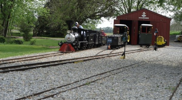 You’ll Fall In Love With This Toy Train Barn Hiding In West Virginia