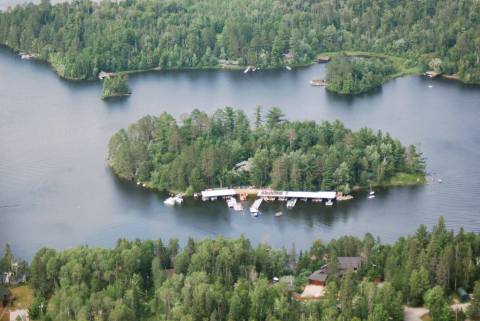 The Island Resort Hiding In Minnesota That's Like Something From A Dream