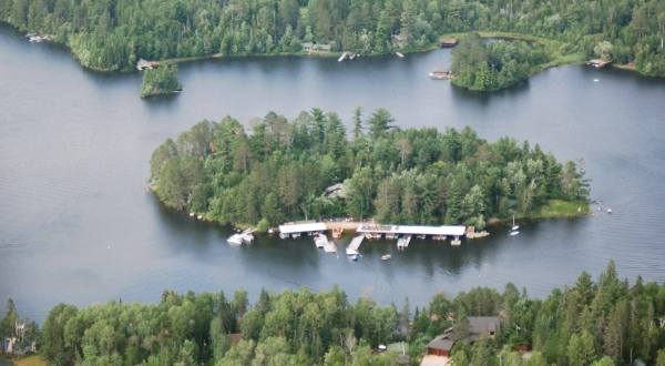 The Island Resort Hiding In Minnesota That’s Like Something From A Dream