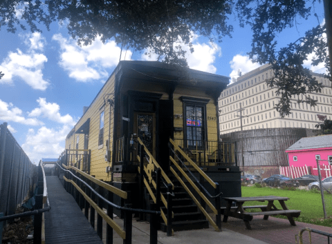 The Burgers At This Little Shotgun Restaurant Are The Best In New Orleans