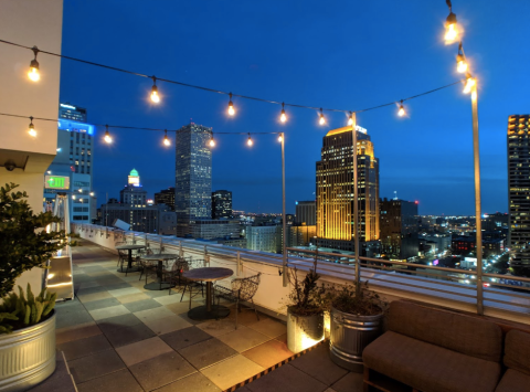 Visit This Rooftop Bar In New Orleans For A Truly Mesmerizing View