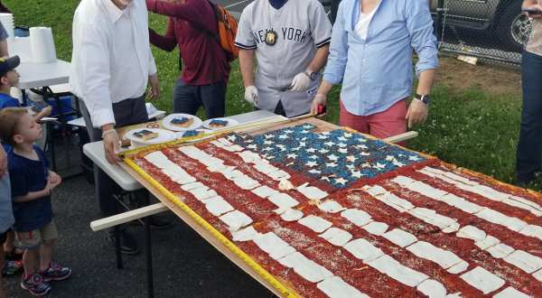 You’ve Never Seen Anything Quite Like This Patriotic Pizza In New Jersey