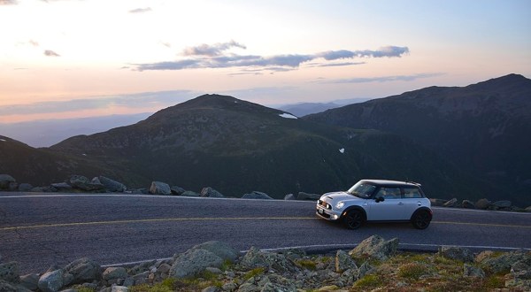 Take An Unforgettable Drive To The Top Of New Hampshire’s Highest Mountain
