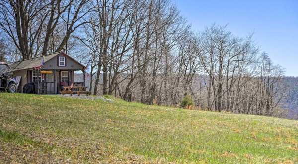 Rent This Secluded Cabin With The Best Mountain Views In Maryland