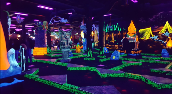 This Glow-In-The-Dark Golf Course In Northern California Is Oodles Of Fun For The Whole Family
