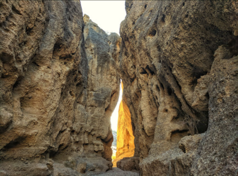 This Slot Canyon Hike In Nevada Will Make You Feel Like You've Been Transported To Another World