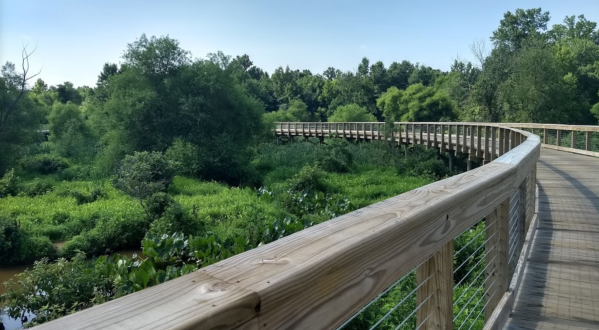 Virginia’s Newest Boardwalk Trail Will Take You On A Scenic Creekside Adventure