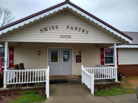 The Tennessee Amish Country Bakery With Donuts As Big As Your Head