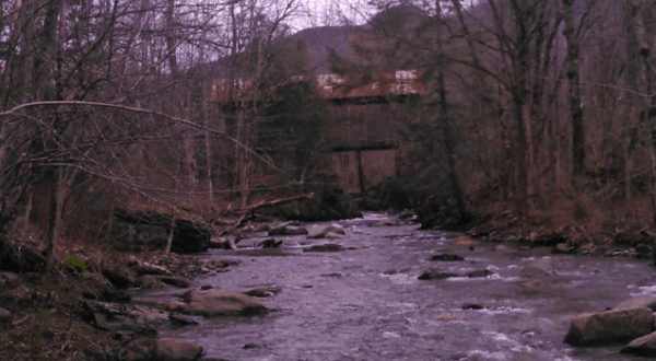 The Legend Of Vermont’s Screaming Bridge Will Make Your Hair Stand On End