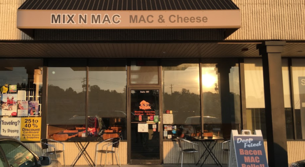 This Mouthwatering New York Restaurant Has 36 Different Kinds Of Mac ‘N Cheese