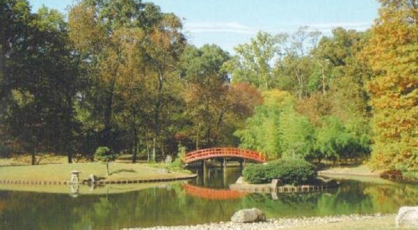 Few People Know There’s A Peaceful Japanese Garden Hiding Right Here In Tennessee