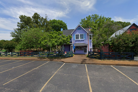 Grab A Sweet Treat This Summer From Nashville's Only Cotton Candy And Snow Cone Bar