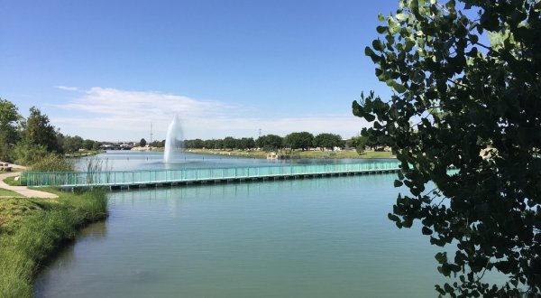 The Waterfront Park In New Mexico That Everyone Should Visit This Summer