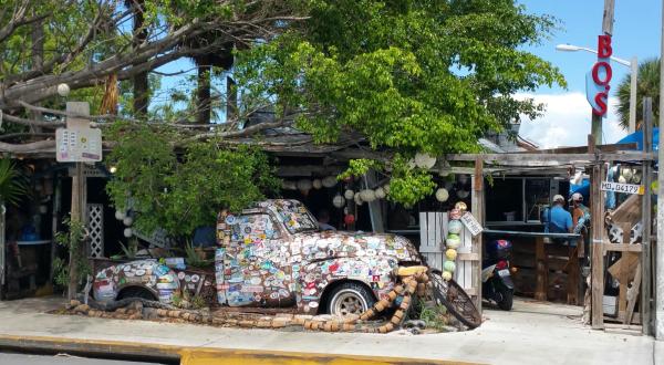 What Was Once A Makeshift Food Truck In The 70s Is Now An Iconic Florida Restaurant