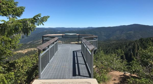 The Hidden Overlook In Northern California Where You Can See The Scars From 19th-Century Gold Mines