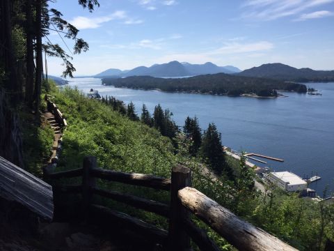 You'll Want To Hike This Stunning Trail In Alaska That Has Panoramic Views Overlooking The Bay