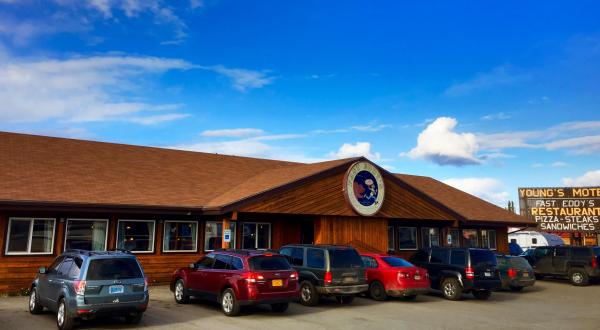 The Middle-Of-Nowhere Alaska Diner That’s Worth Seeking Out