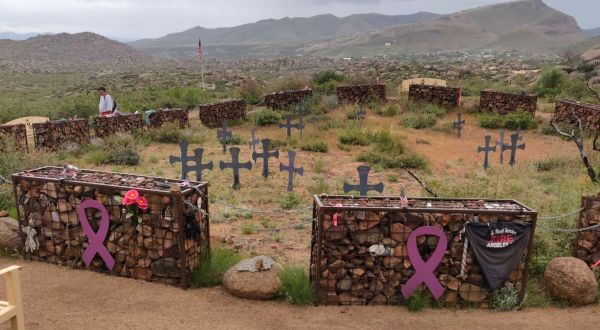 This Mountain Hike In Arizona Leads Straight To A Moving Memorial Site