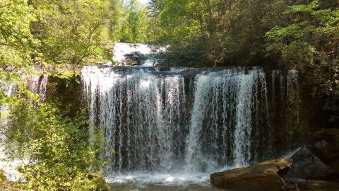 Take This Short Trail To An Amazing Triple Waterfall In South Carolina