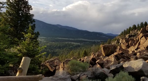 This Singing Rocks In Montana Need To Be Experienced To Be Believed