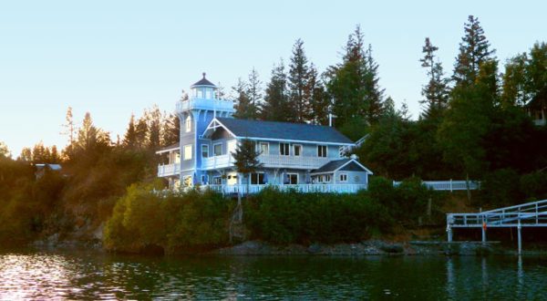 Stay In This Romantic Inn On An Alaskan Island In The Middle Of A Secluded Cove