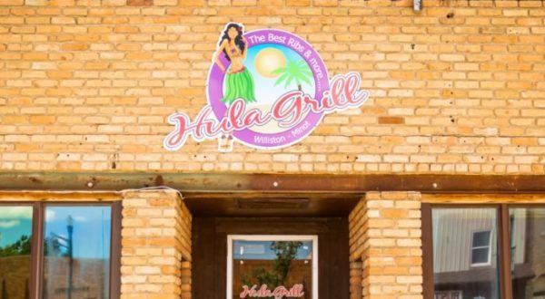The Hula Fire Grill Is An Unexpected Restaurant In North Dakota That Will Make You Feel Like You’re In Hawaii
