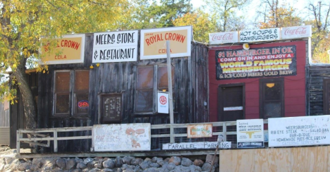 This Ramshackle Restaurant Hiding In Oklahoma Serves The Best Burgers Around